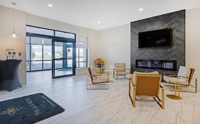 The Lux Hotel & Conference Center, An Ascend Collection Hotel